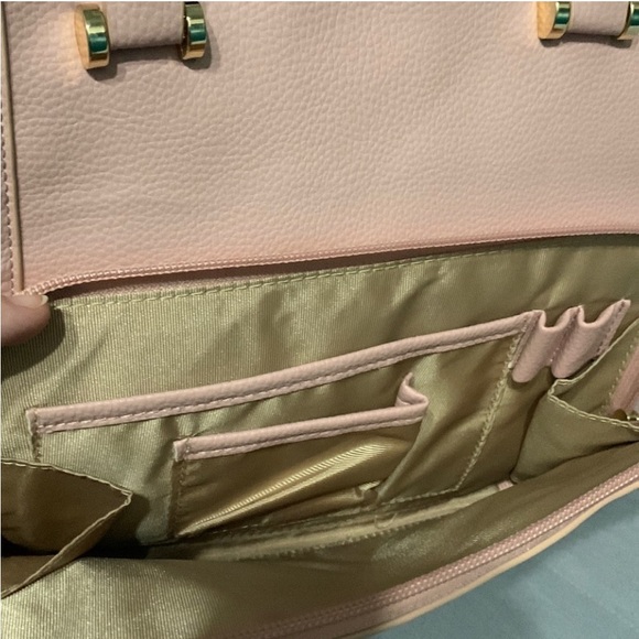 Women’s Multi/Purpose Waterproof Handbag with Personal Protection Device. #4 - Picture 6 of 9